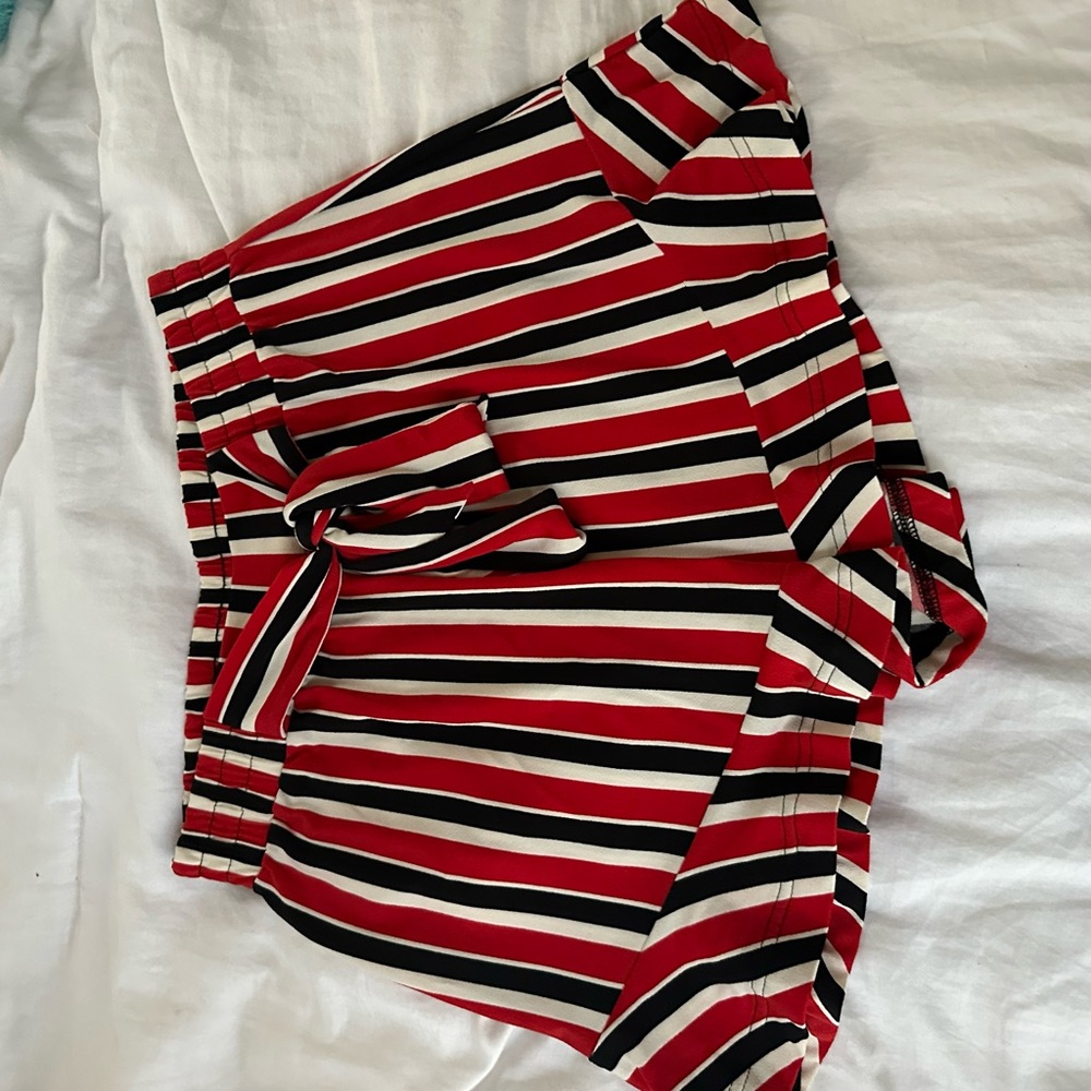 Cute flowy shorts